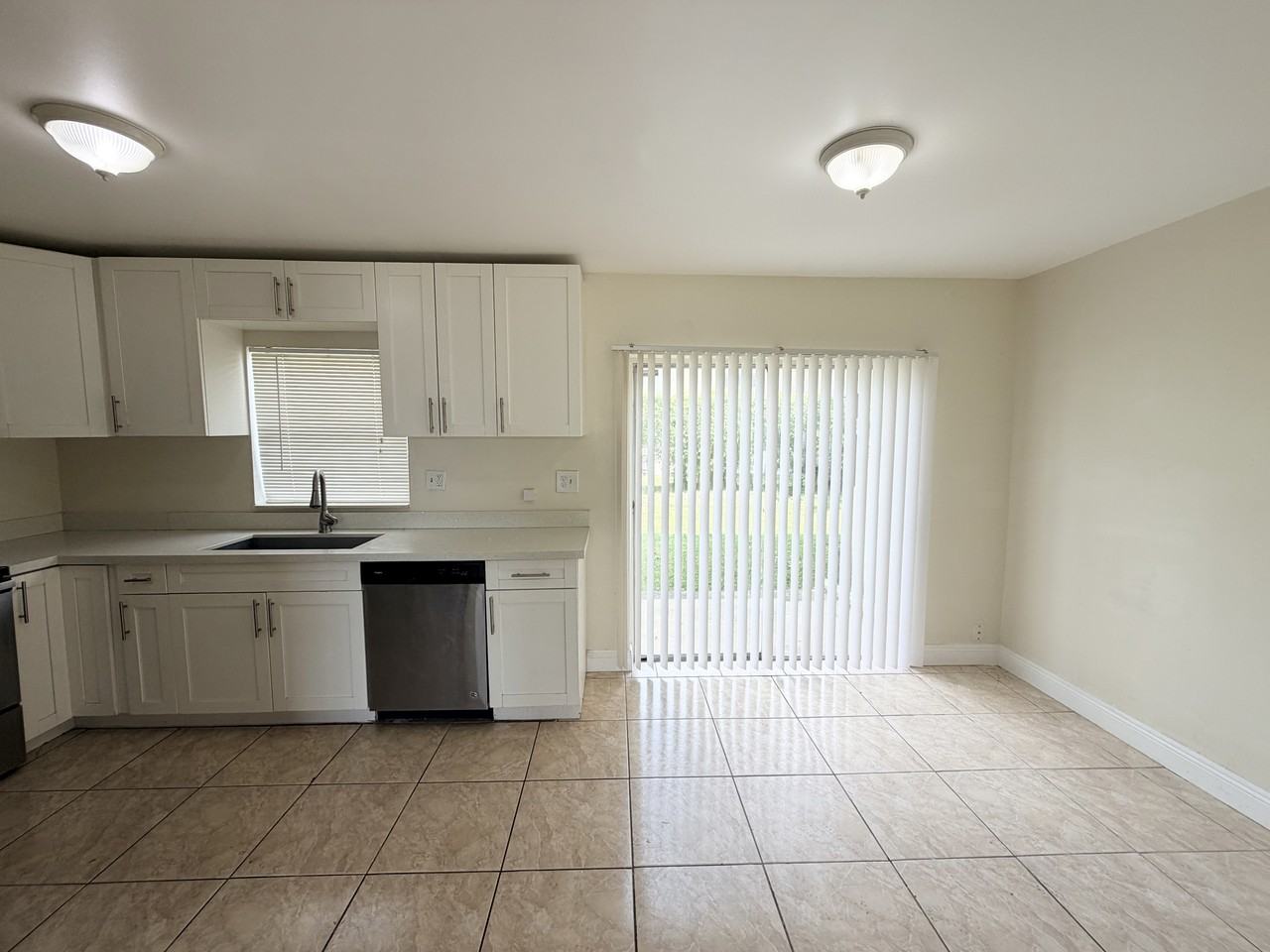 7505 Kimberly Blvd #228 - Photo 2 of 16