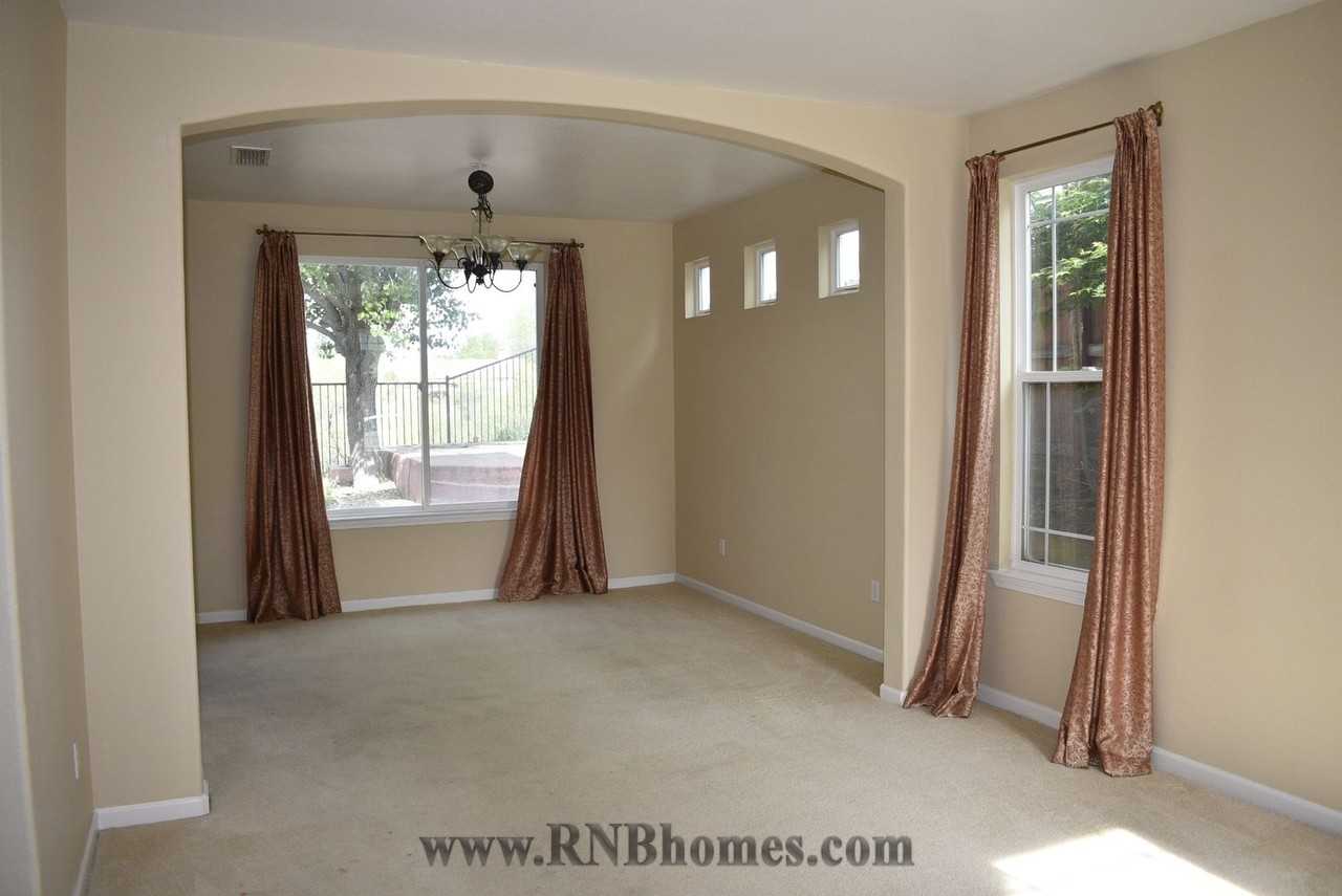 1000 Cameron Dr - Photo 3 of 26