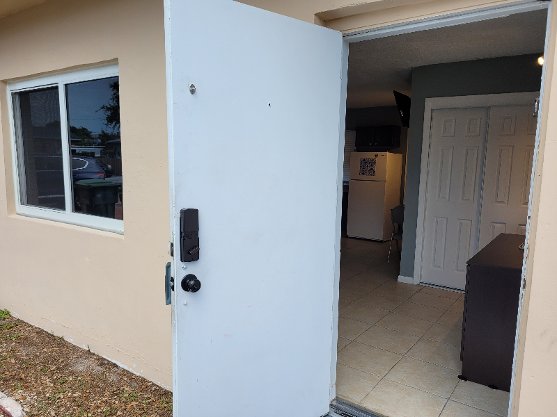 129 Seterrace #1 - Photo 5 of 41