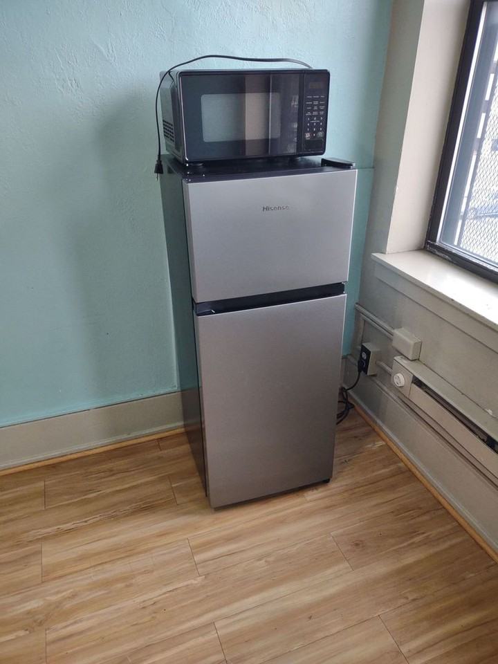 Lincoln Apartments - Photo 5 of 19