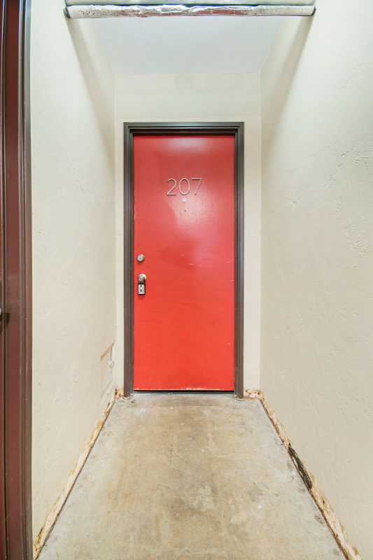 1375 N Williams St #207 - Photo 4 of 26