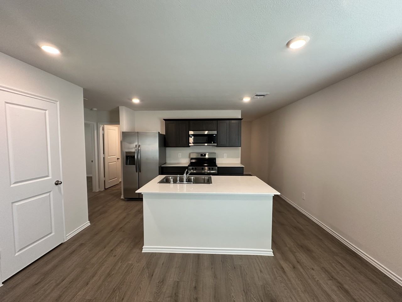 Lake Dr #1 - Photo 4 of 17