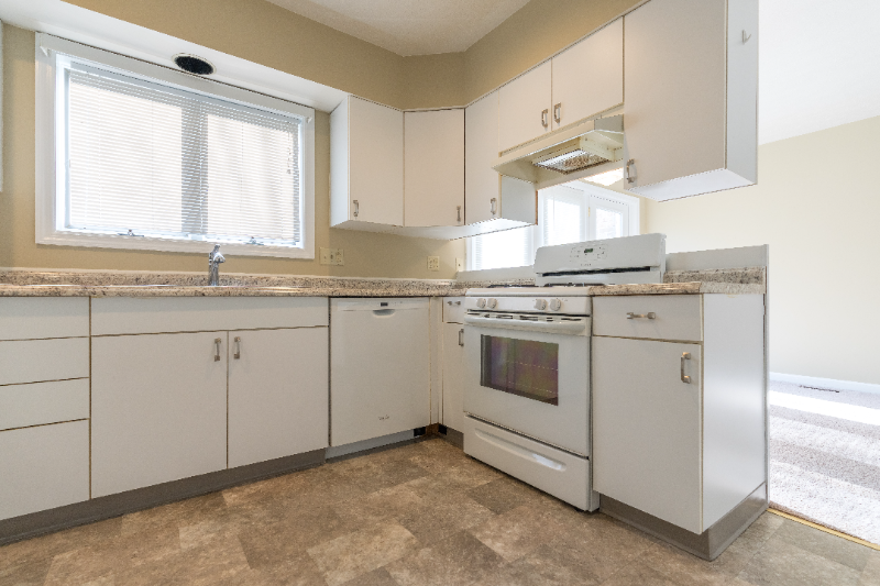 2805 14th St - Photo 3 of 20