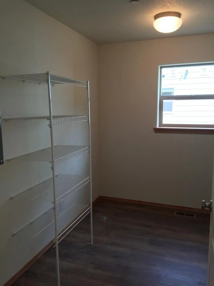 1441 Se Honeysuckle Loop #A - Photo 4 of 9