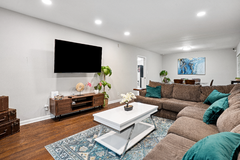 703 Waterford Rd Nw - Photo 5 of 20