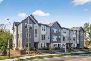 featured image of 11902 Elm Ln