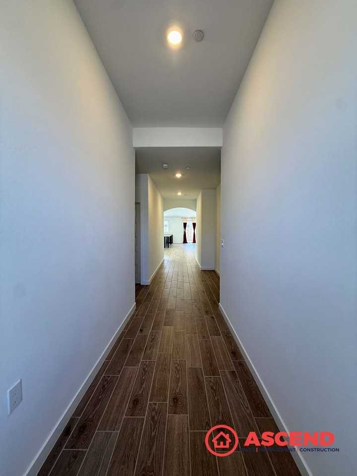 8403 Killary Harbor Ave - Photo 2 of 28
