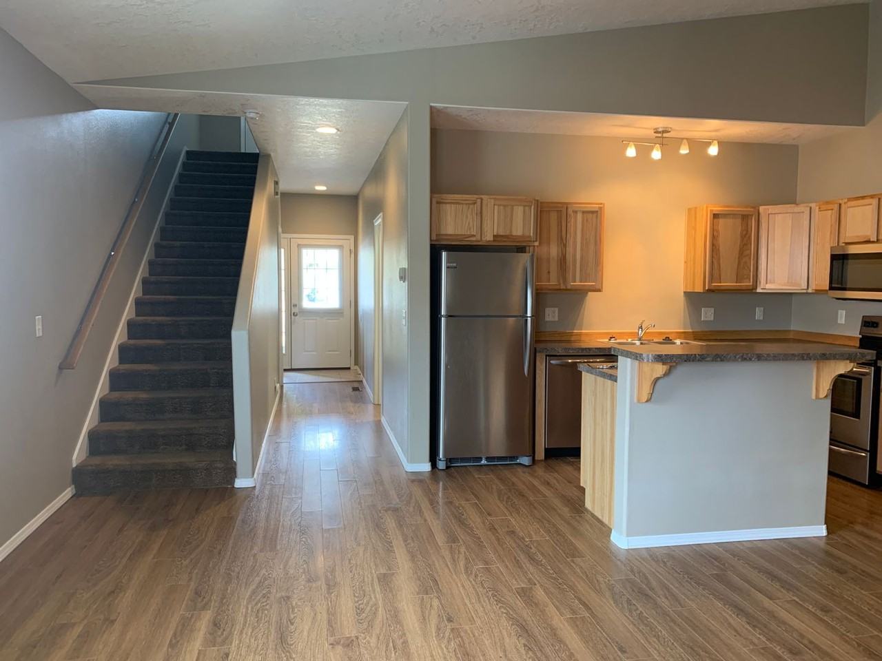 16687 Shaw Pine Ct - Photo 4 of 11