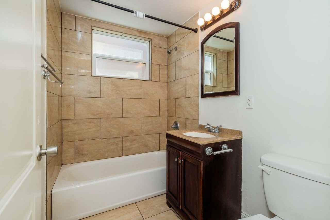 736 Innes Ave - Photo 2 of 23