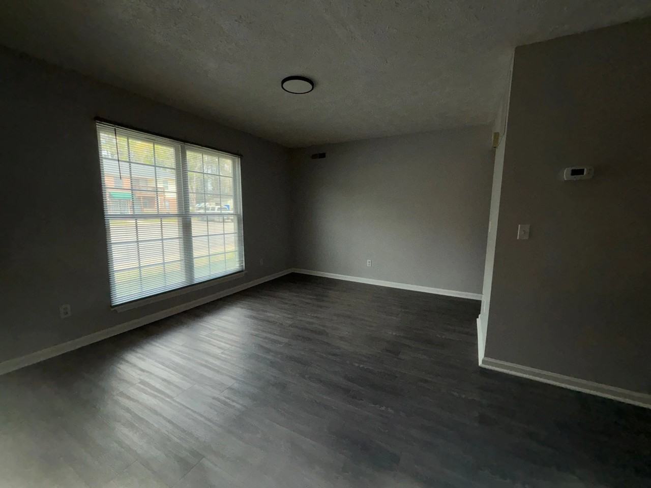 106 Gardenview Dr #B - Photo 2 of 9