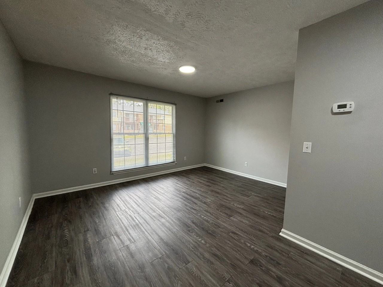 106 Gardenview Dr #B - Photo 3 of 9