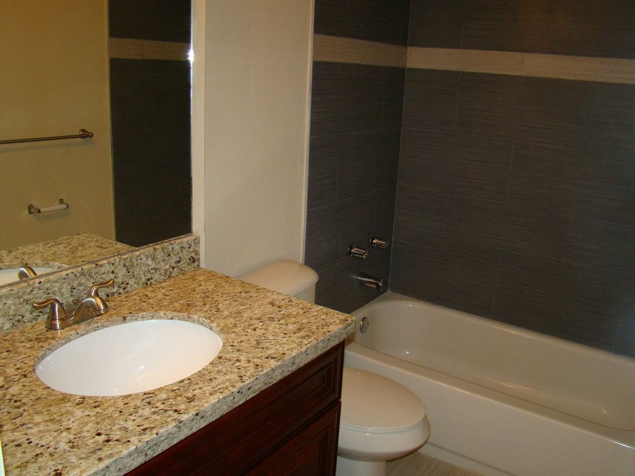 11609-11633 NW 25th Street - Photo 5 of 17