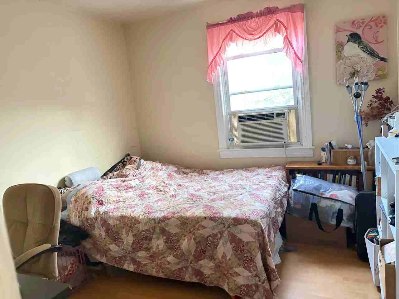 223 Farnsworth Ave #2A - Photo 2 of 7