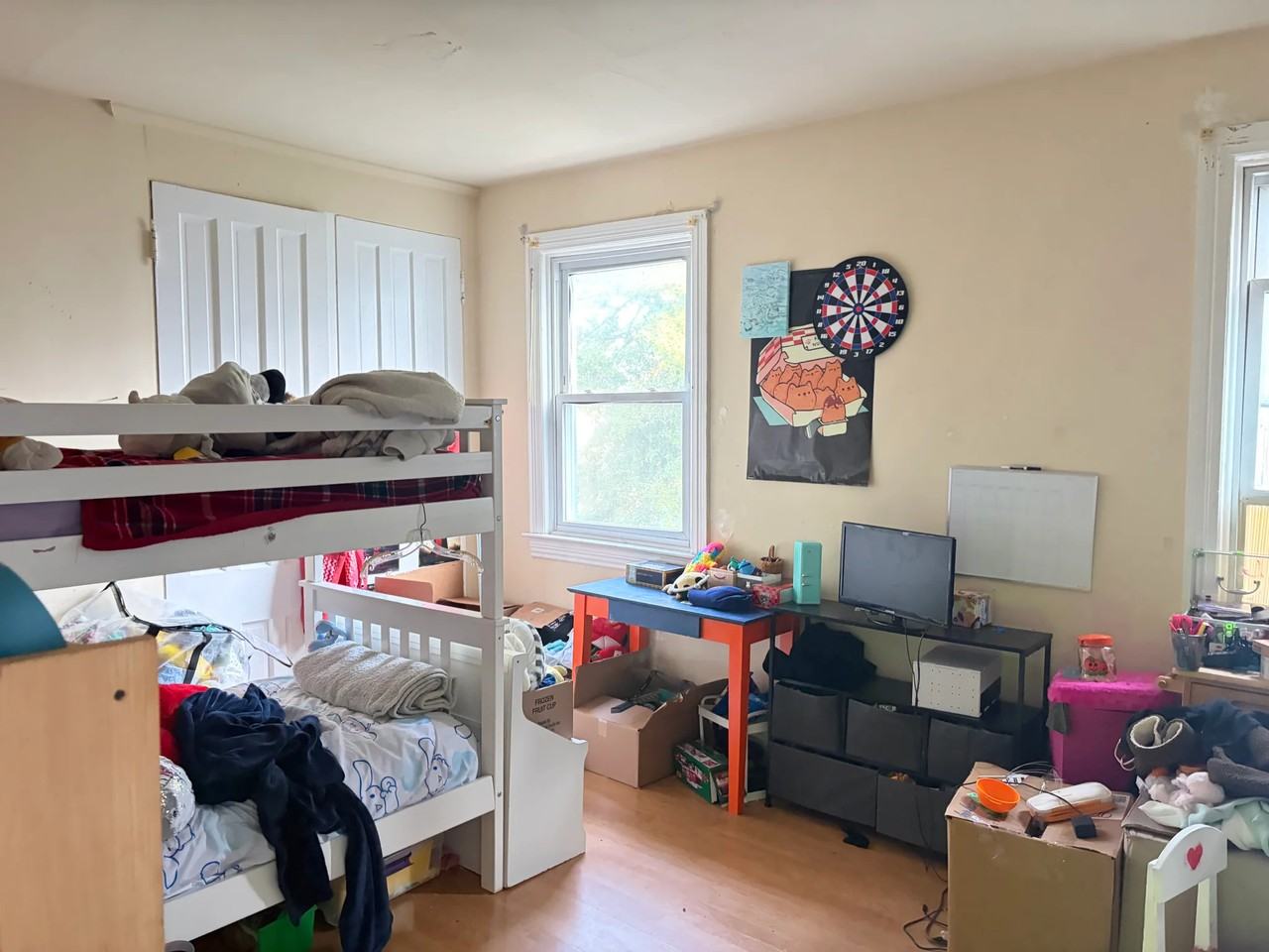 223 Farnsworth Ave #2A - Photo 3 of 7