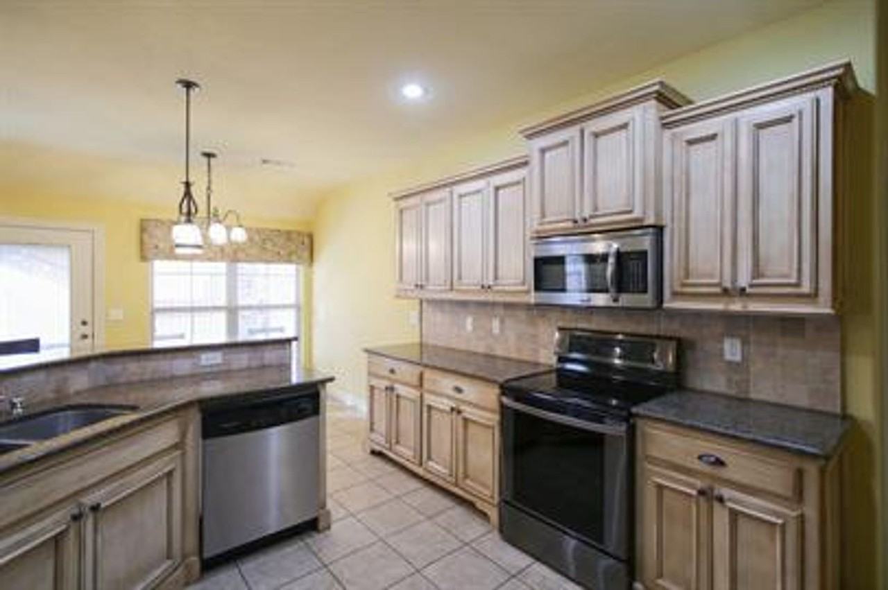 3200 Sw Calm Ridge Rd - Photo 5 of 21