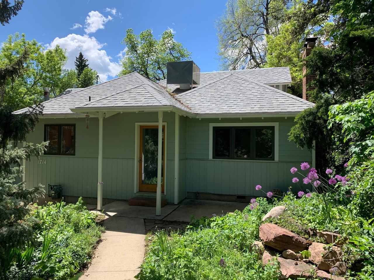 1714 Mariposa Ave - Photo 4 of 21