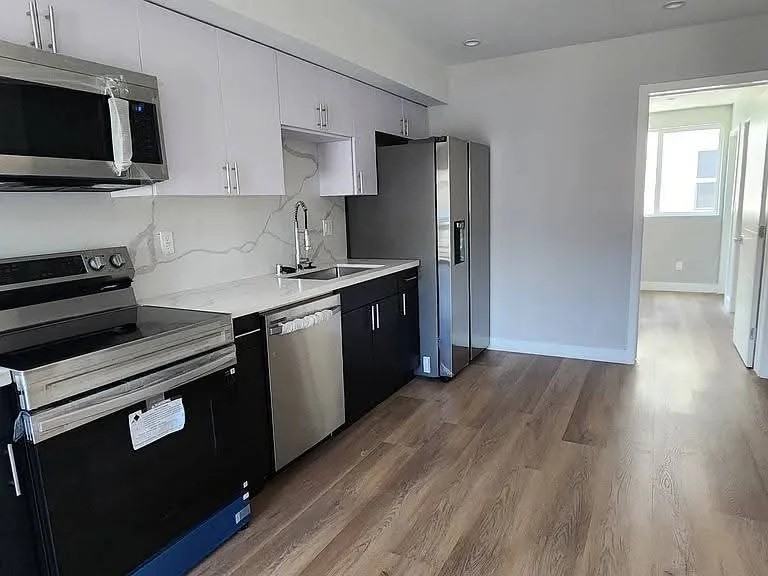 117 S Rampart Blvd #1-2 - Photo 3 of 11