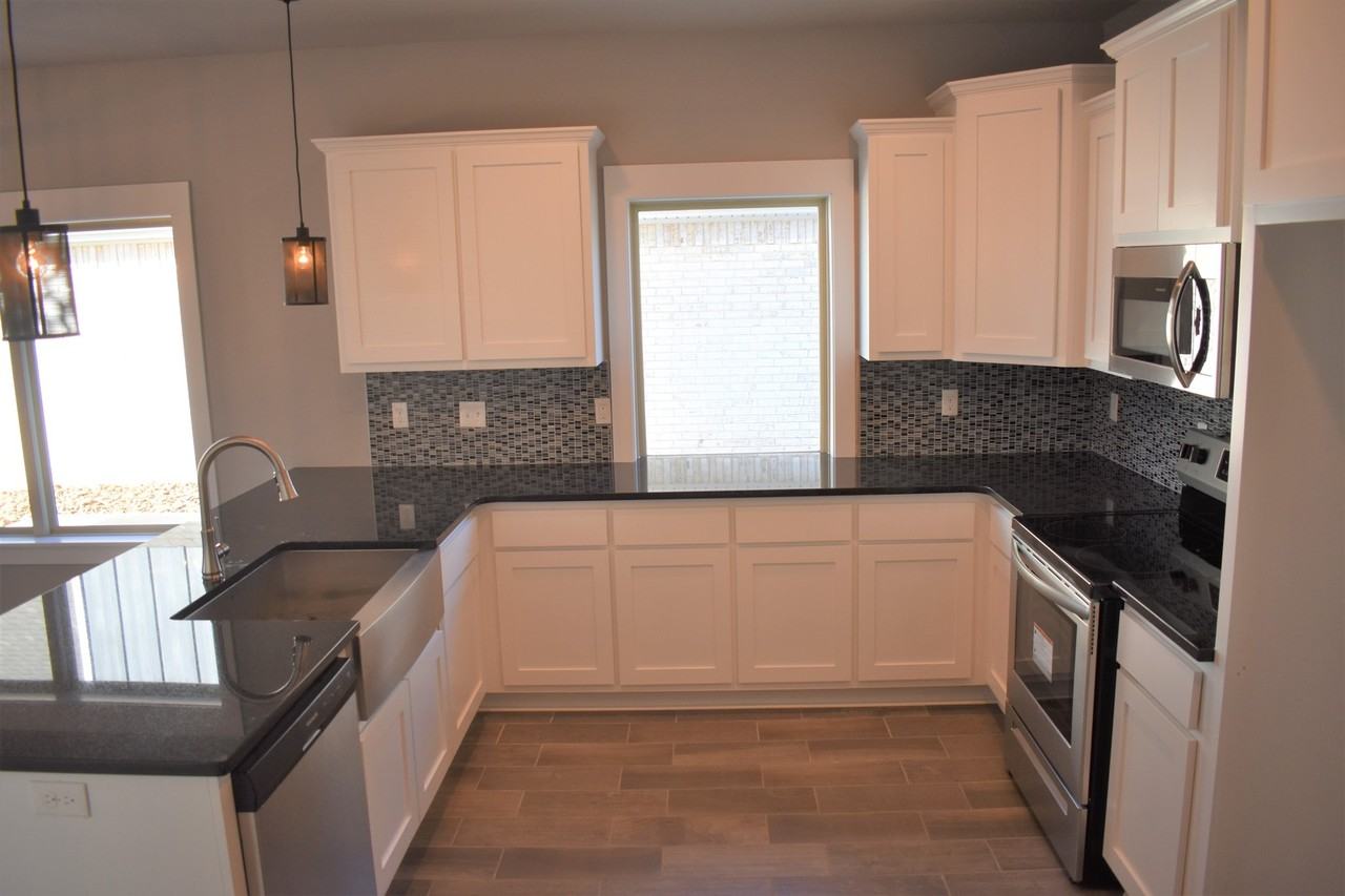 652 N Malbec Rd - Photo 7 of 25