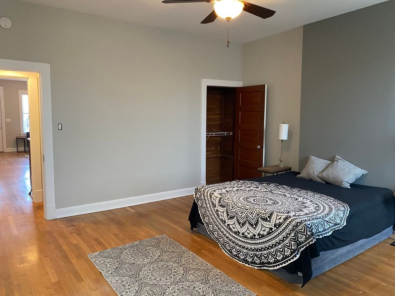 2234 Edwards St - Photo 6 of 22