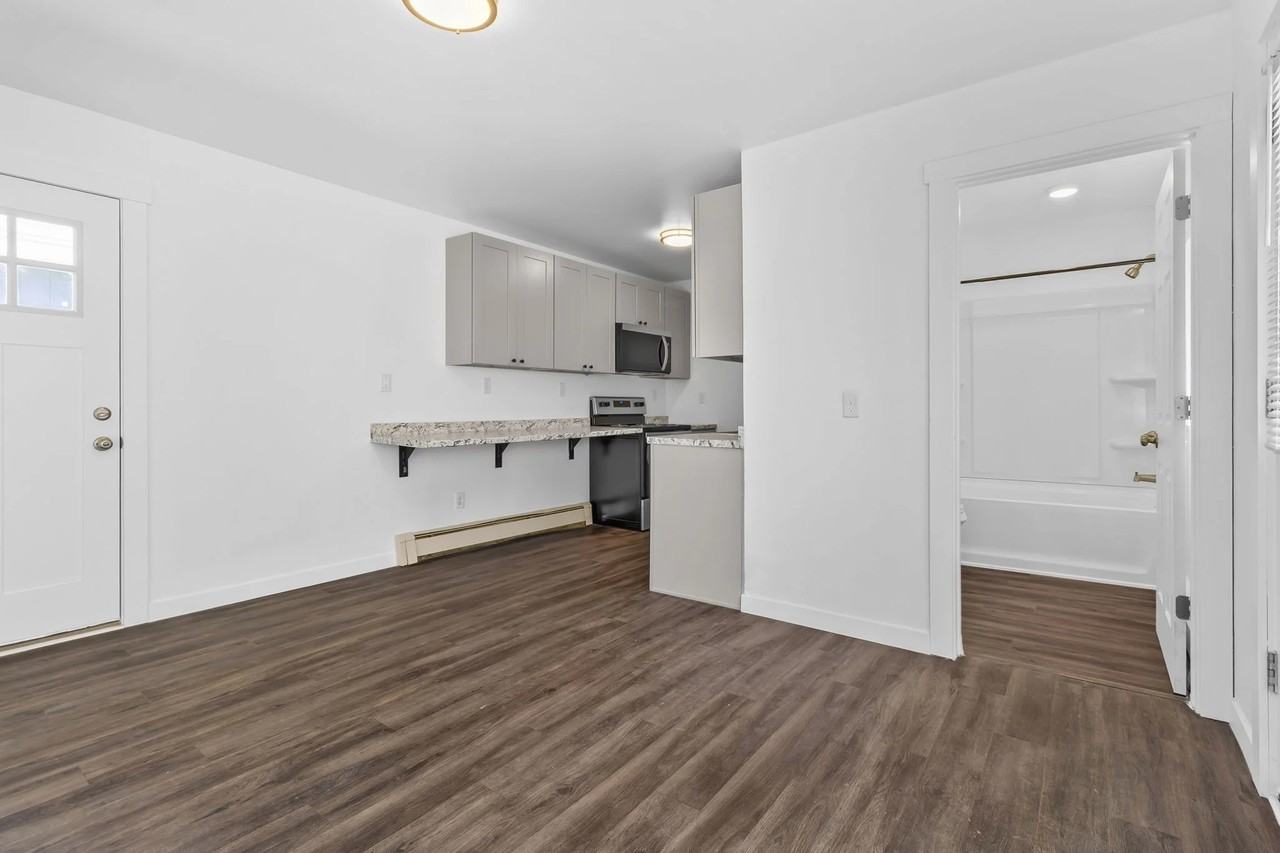 4031 Goodell Ln #2 - Photo 4 of 15