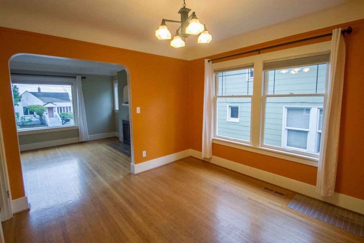 514 Ne 80th St - Photo 7 of 27