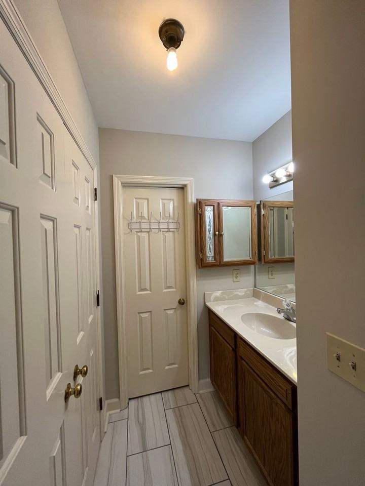 1931 18th Ave S - Photo 7 of 7