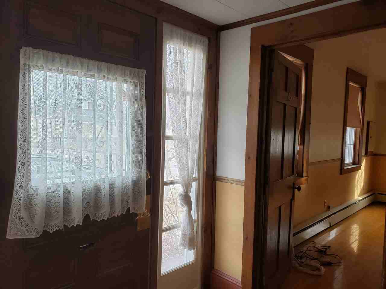 8 Sewall St #1 - Photo 2 of 10