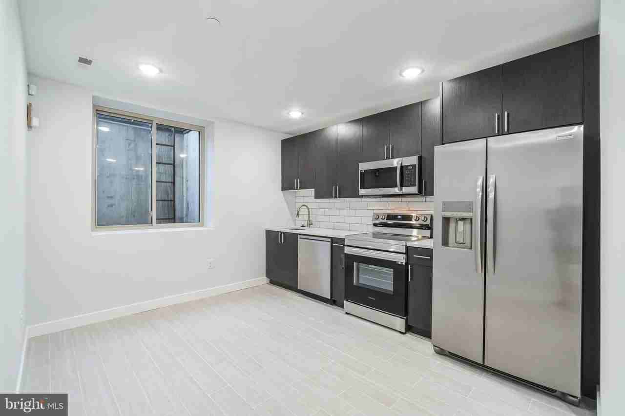 2415 N 7Th St, Philadelphia, Pa 19133, Usa #A - Photo 5 of 15