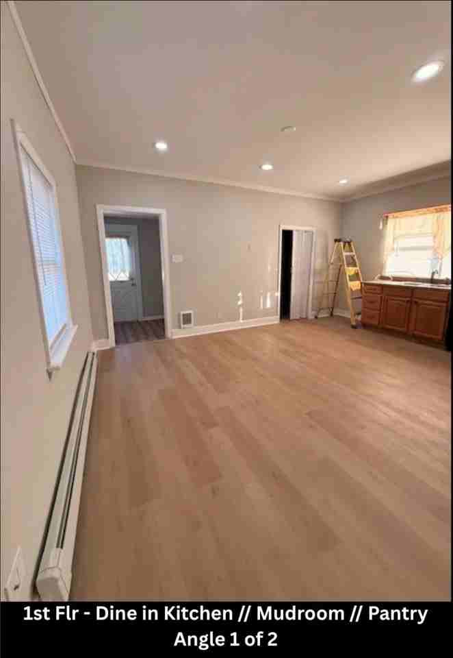 56 4/11 - Photo 4 of 18