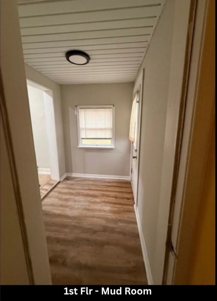 56 4/11 - Photo 6 of 18