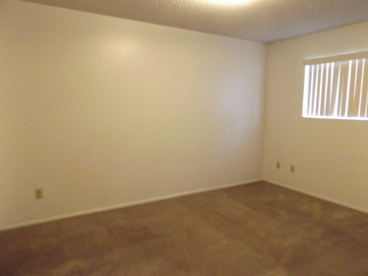 2756 Arcadia Dr - Photo 6 of 10