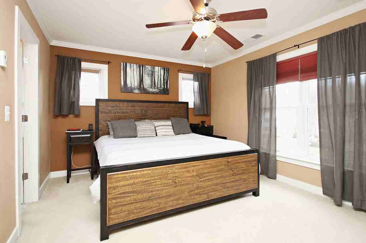 936 Raymond Rd - Photo 7 of 16