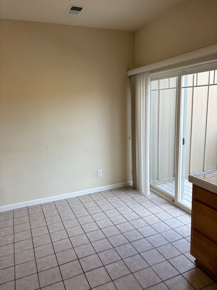 4149 Amber Marie Ln - Photo 6 of 18