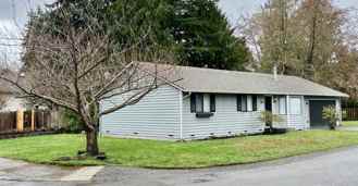 8621 Ne 142nd St - Photo 1 of 1