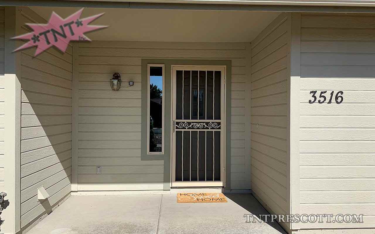 3516 N Catherine Dr - Photo 2 of 26