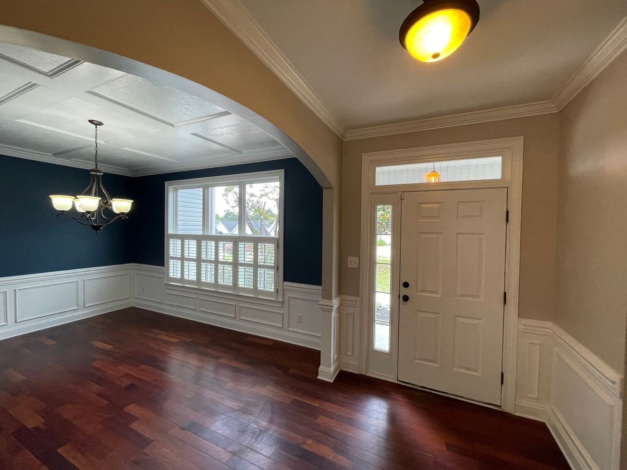 9506 Berwick Ct - Photo 5 of 36