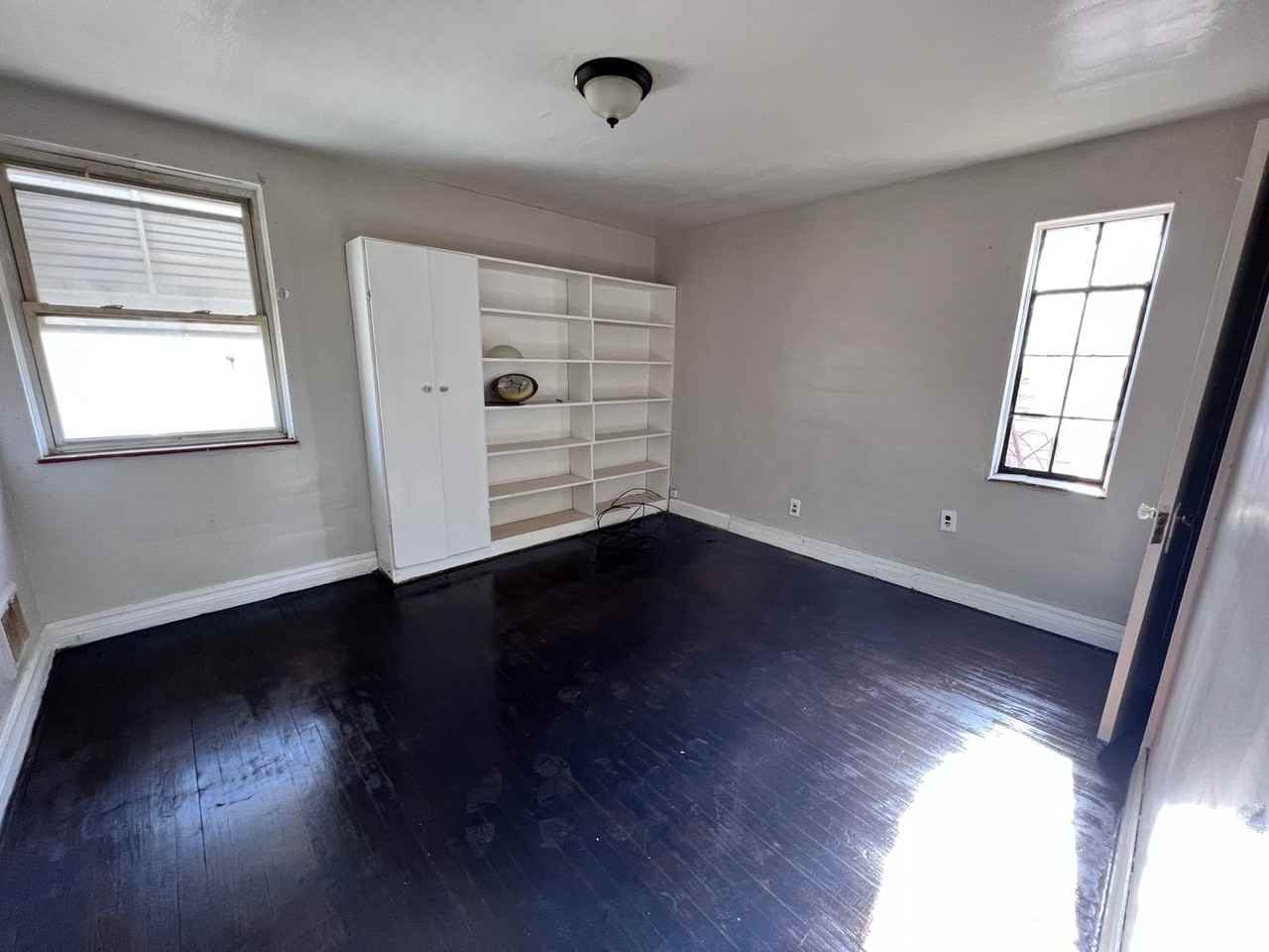 16889 Washburn St - Photo 4 of 10