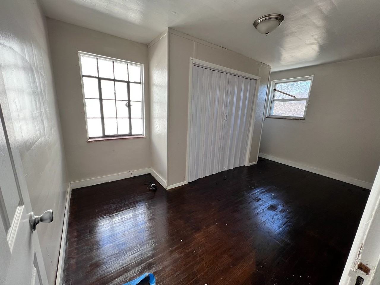 16889 Washburn St - Photo 5 of 10