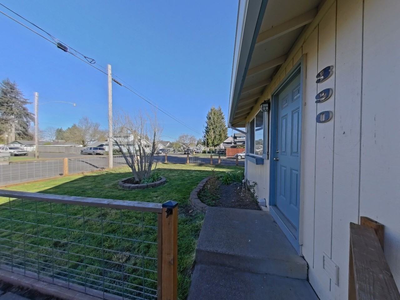 390 Cedar St - Photo 2 of 15