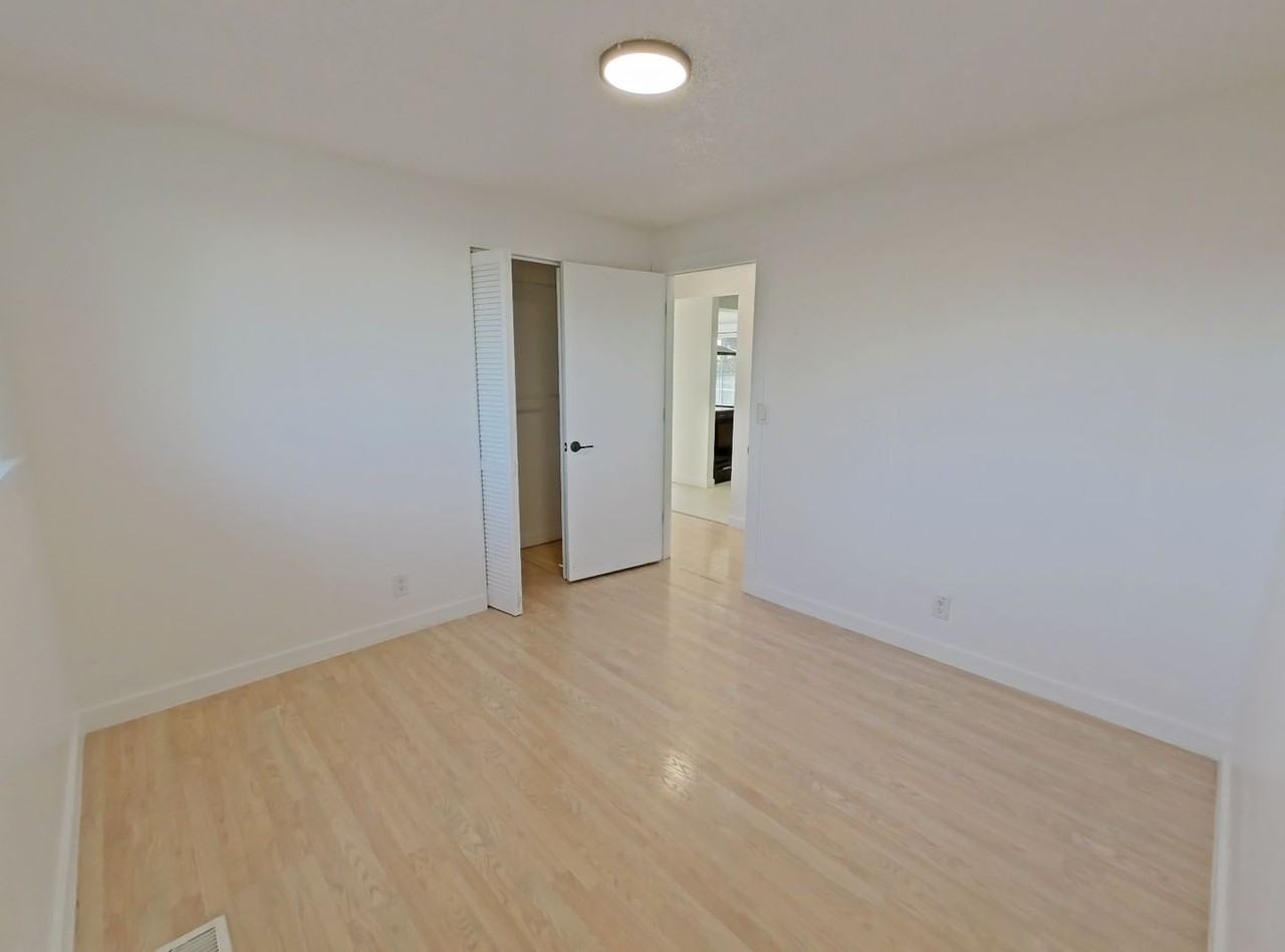 390 Cedar St - Photo 6 of 15