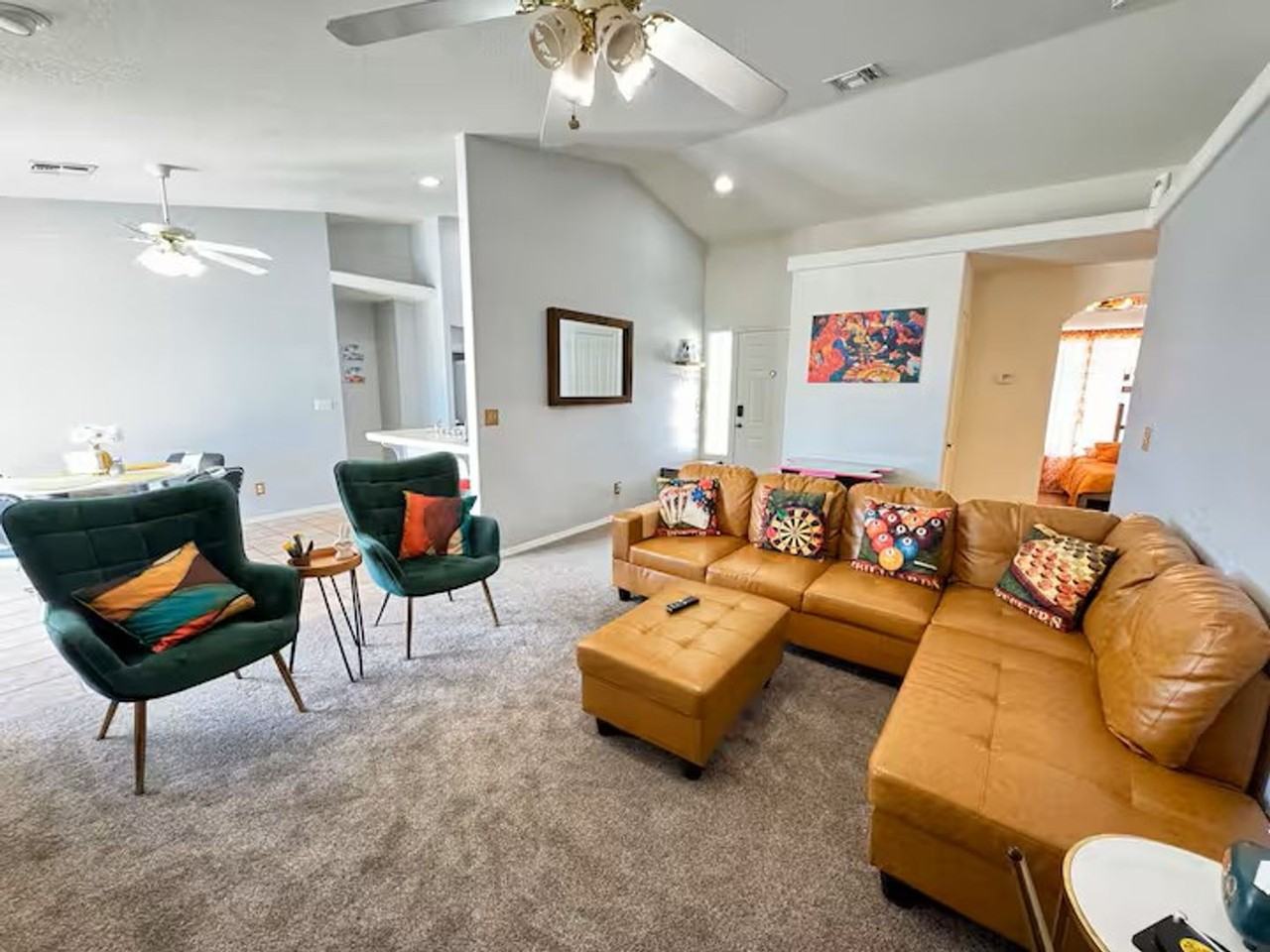 2576 Mccormick Blvd - Photo 6 of 17