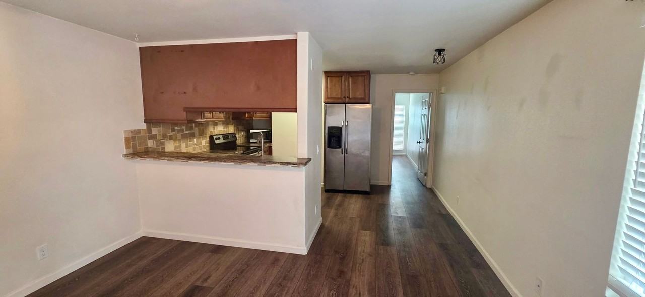 4127 Idaho St #B - Photo 5 of 13