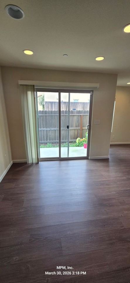 543 Playa Cir - Photo 6 of 20