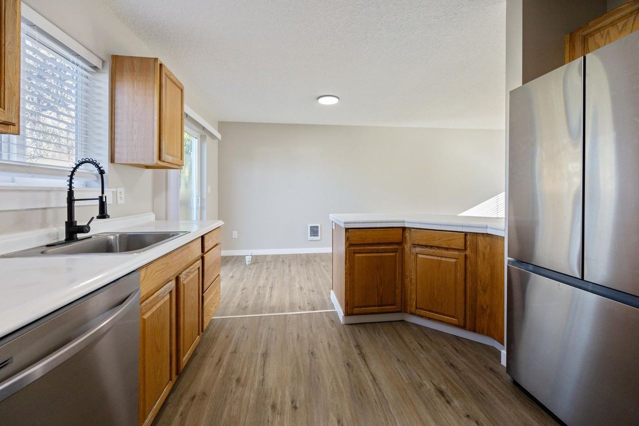 2823 Se 90th Pl - Photo 5 of 32