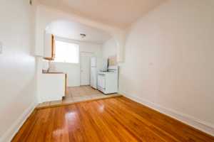 featured image of 7354 S Dorchester Ave