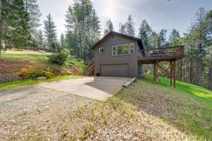 featured image of 2870 Fox Run Rd