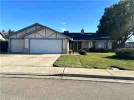 featured image of 3002 Beech Dr