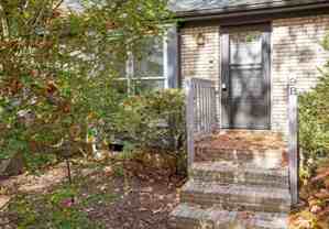 500 W Woodcroft Pkwy - Photo 1 of 1