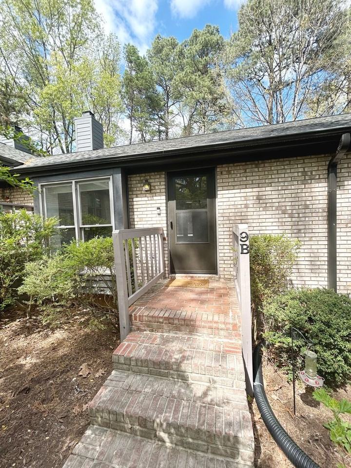 500 W Woodcroft Pkwy - Photo 3 of 20