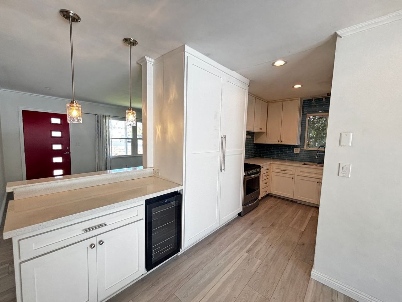 8220 Kentland Ave - Photo 7 of 25